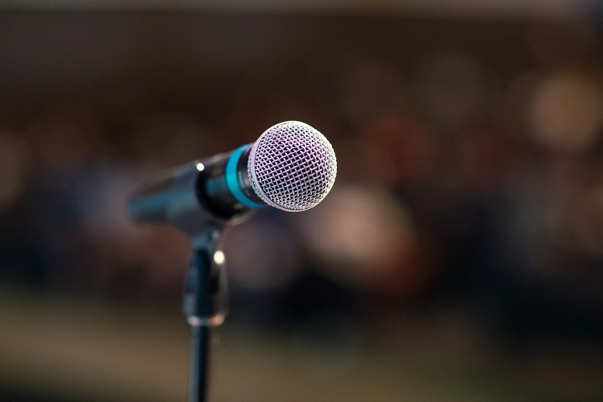 How To Make A Motivational Speaking Career